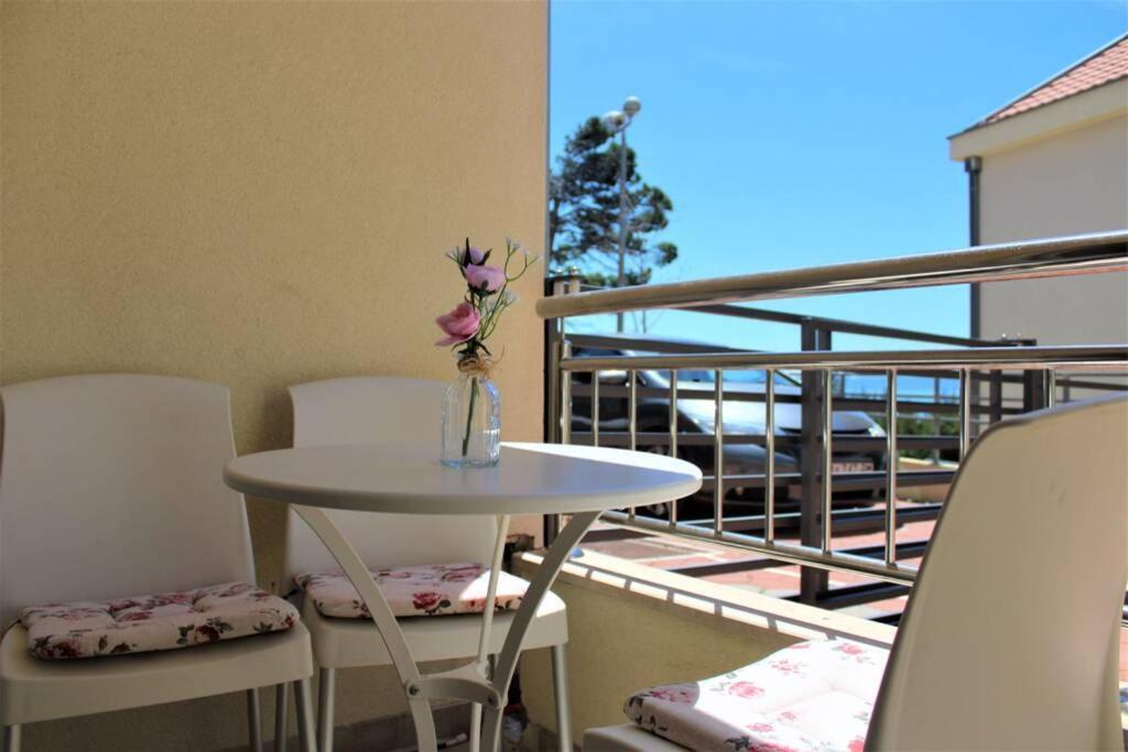 Apartman Ana Makarska Zewnętrze zdjęcie