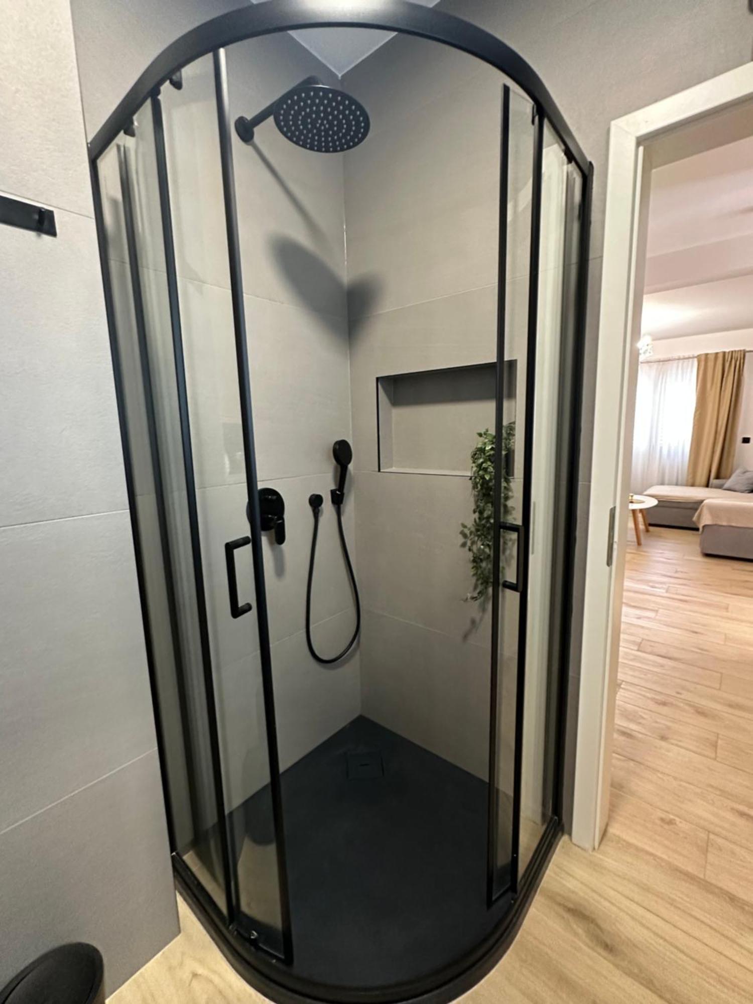 Apartman Ana Makarska Zewnętrze zdjęcie